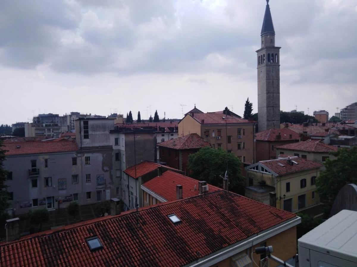 Appartamento Centro Storico Monfalcone Exterior photo